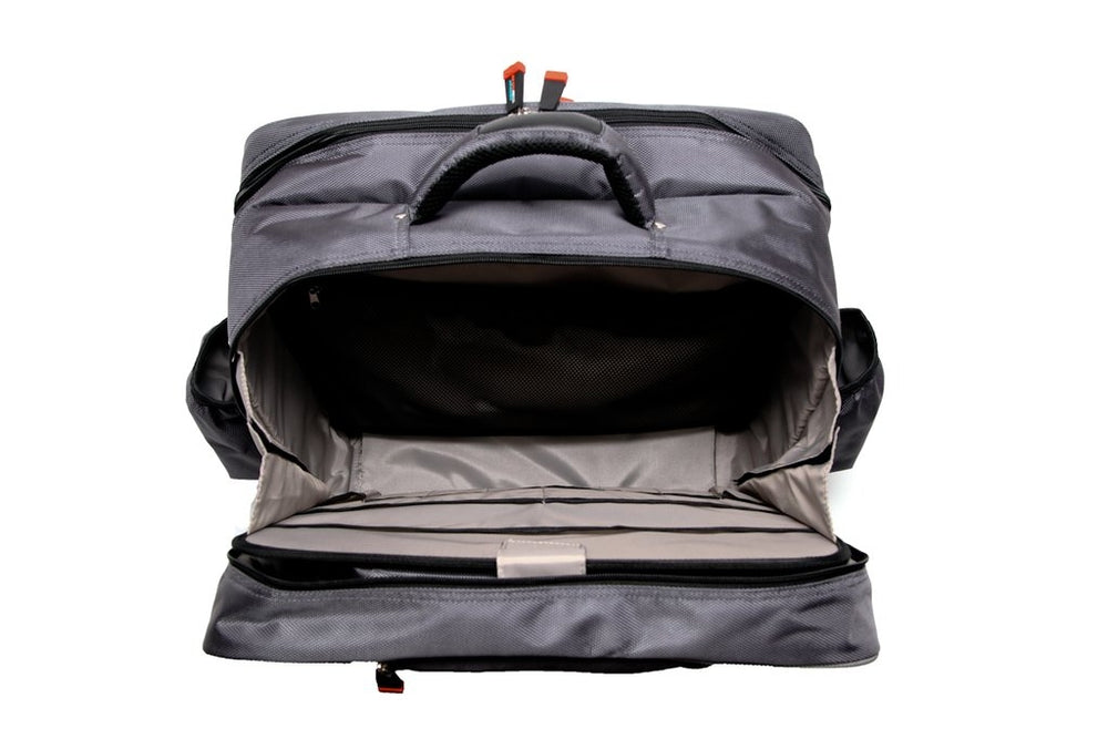 The Traveler – Rolling Medical Bag